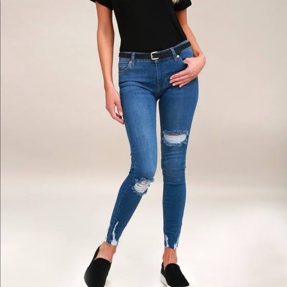 NWOT Free People Distressed Skinny Ankle Jean - Picture 2 of 10
